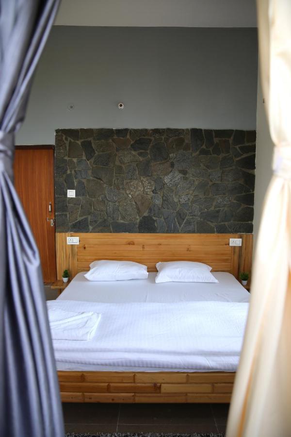 The Buransh Inn Алмора Екстер'єр фото