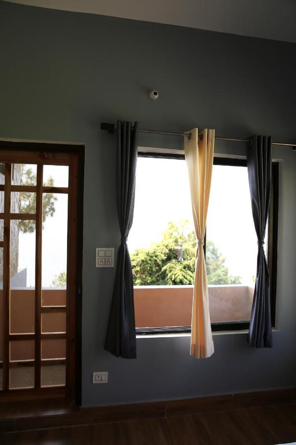 The Buransh Inn Алмора Екстер'єр фото